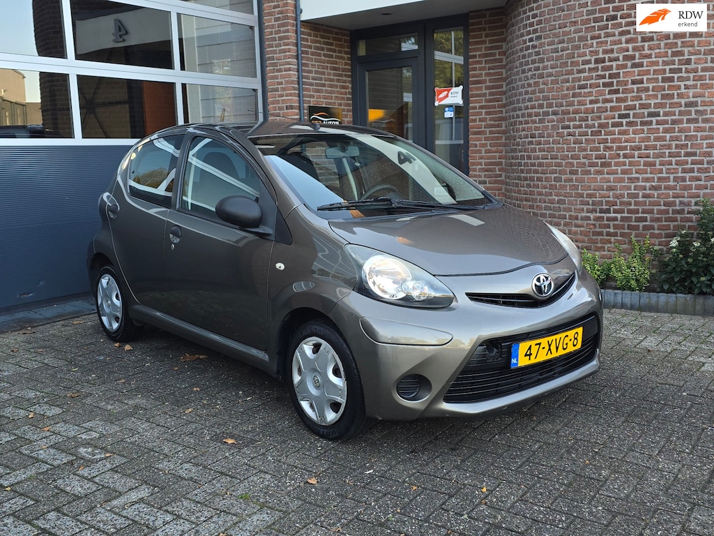 Toyota Aygo 1.0 VVT-i Comfort 5DR |Airco |Apk |C1
