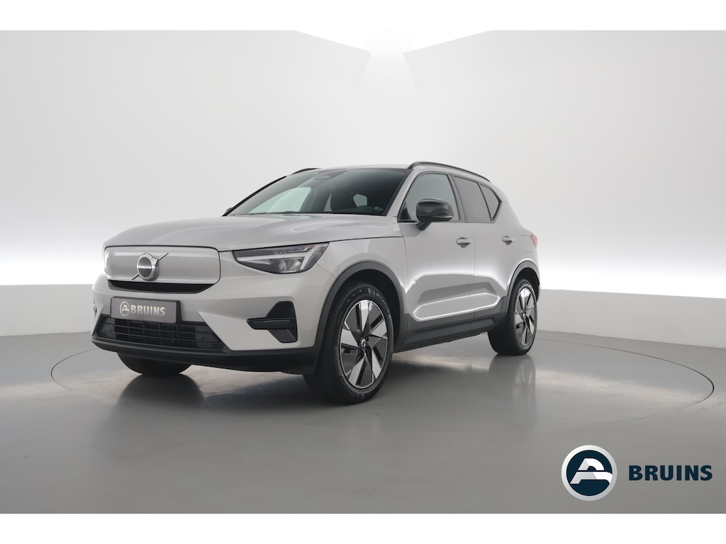 Volvo XC40 Recharge Twin Plus | 82 KWH | 535km WLTP | Trekhaak 1800kg | elek. stoelen | warmtepomp |