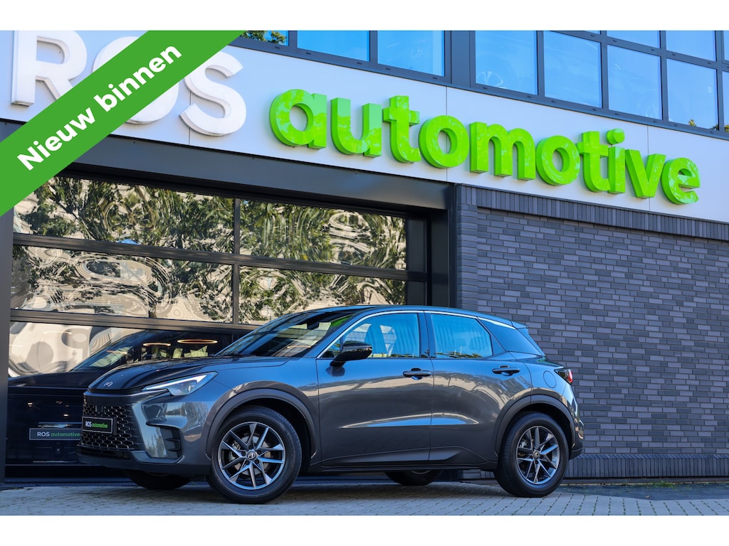 Lexus LBX 1.5 Business Line 2WD | CAMERA | ACC | CARPLAY | STOELVERWARMING |