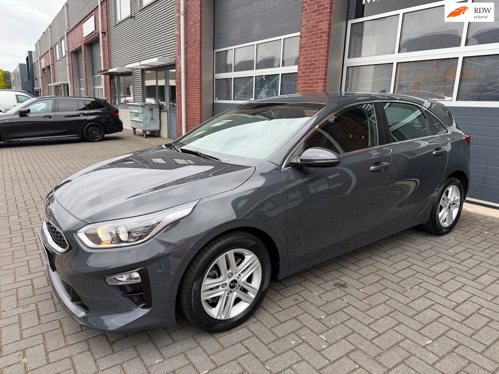 Kia Ceed 1.5 T-GDi Automaat LED Camera Lane Carplay Navi DAB