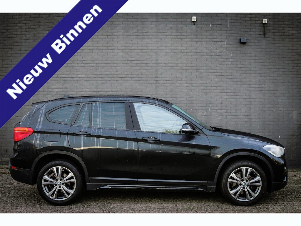 BMW X1 sDrive18i Executive Net binnen-Nu al te bezichtigen