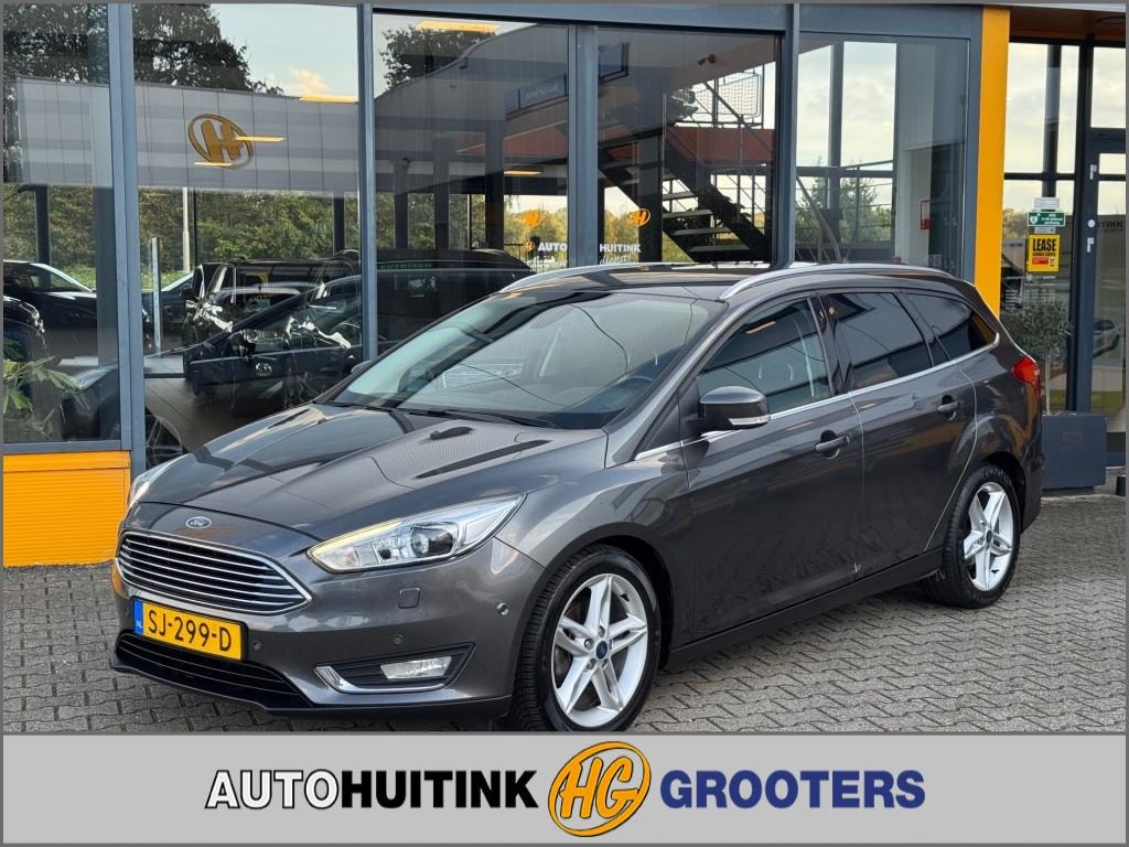 Ford Focus 1.0 Titanium - winterpakket - camera - nw distributieriem