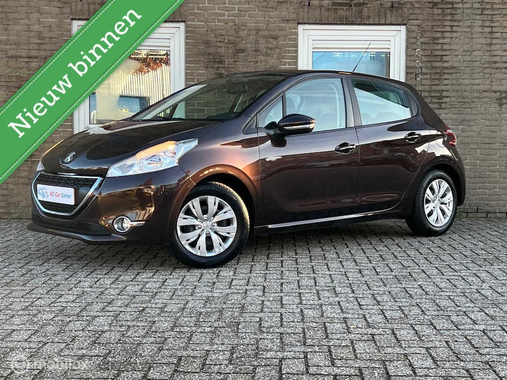 Peugeot 208 1.2 VTi Urban Soul| Airco| Cruise| Navi| Carplay