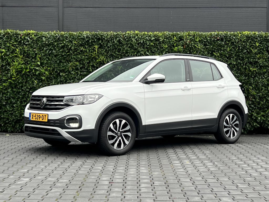 Volkswagen T-Cross 1.0 TSI Active, VIRTUAL COCKPIT, NAVIGATIE, CRUISE CONTROL, AIRCO, KEYLESS, DODEHOEK, CAMERA, LICHTMETAAL 16"