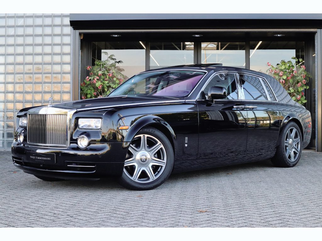 Rolls-Royce Phantom 6.7 V12 | Two tone, Sterrenhemel + schuifdak, Coachline, Gordijnen, Entertainment, Exicon Audio
