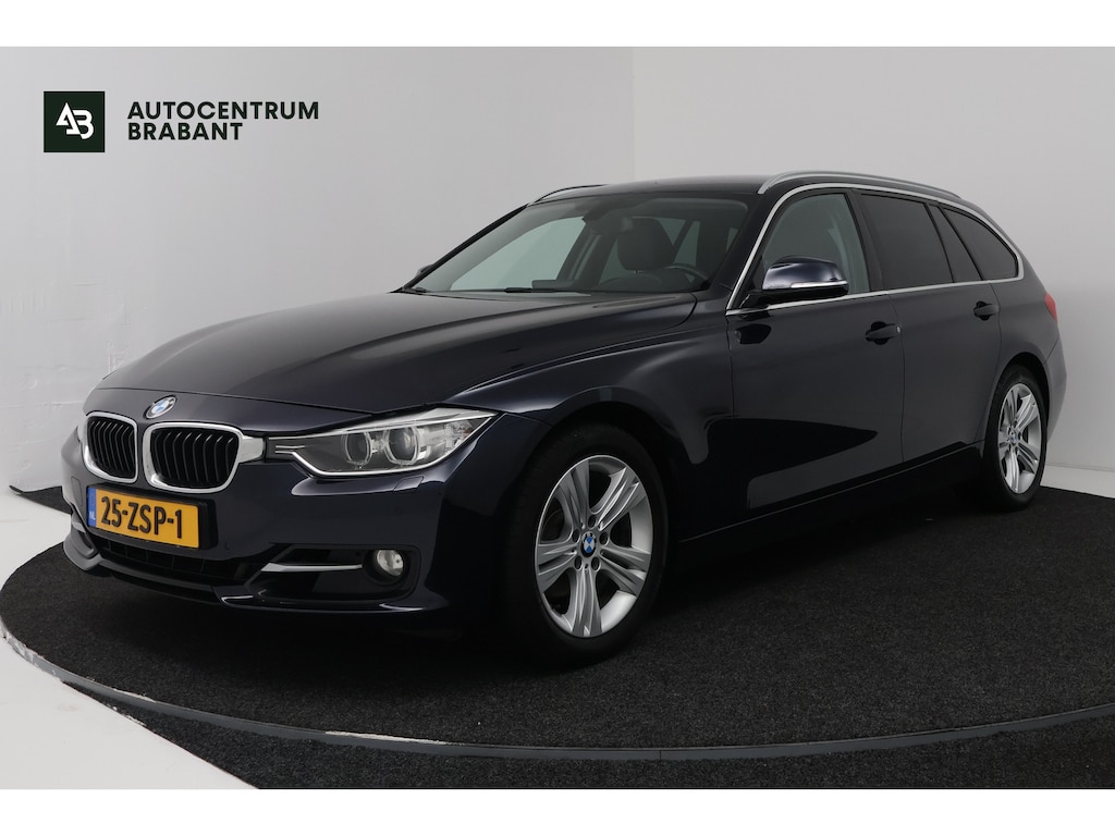 BMW 3-Serie Touring 320i High Executive (NAVIGATIE, CRUISE CONTROL, PARKEERSENSOREN)