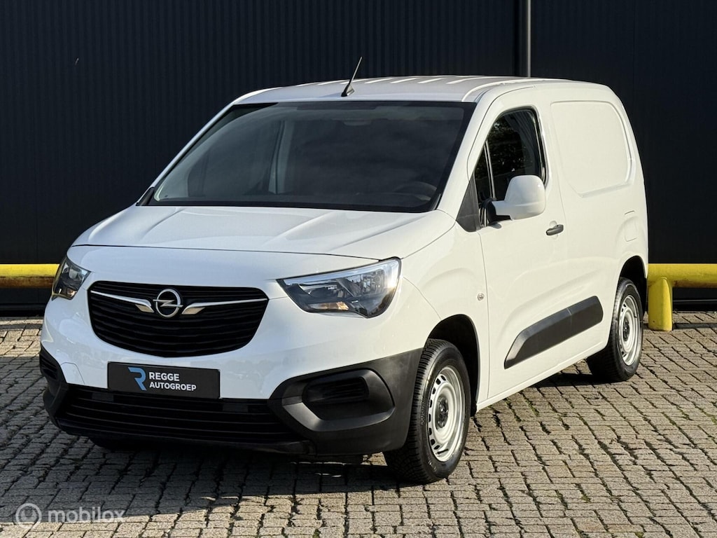 Opel Combo 1.2 Turbo L1H1 Edition AIRCO | PDC | TOPSTAAT