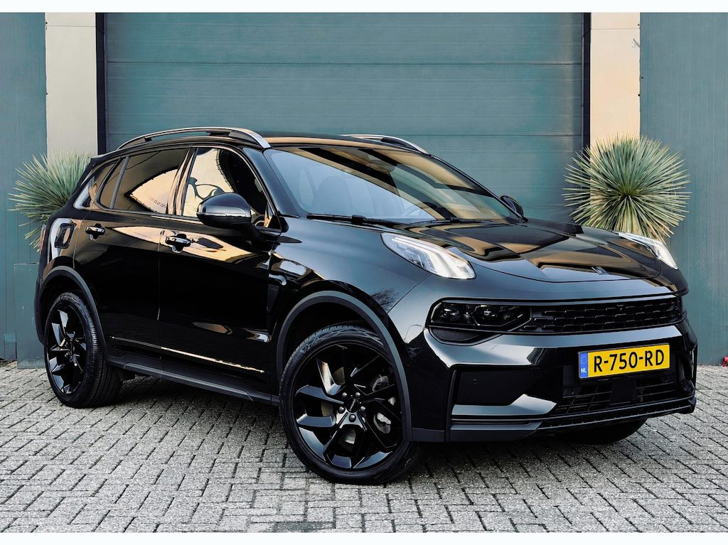 Lynk & Co 01 1.5 Pano/Navi/Camera/BlackStyle
