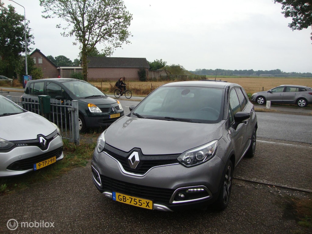 Renault Captur 1.2 TCe Helly Hansen