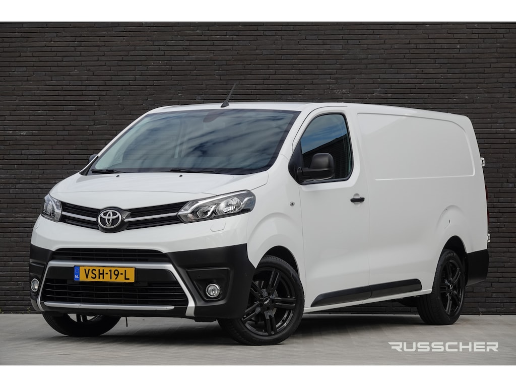 Toyota ProAce Worker 2.0 D-4D 122Pk | Long | Stoel-Bank | Black Line | 360° Camera | Trekhaak | 18''