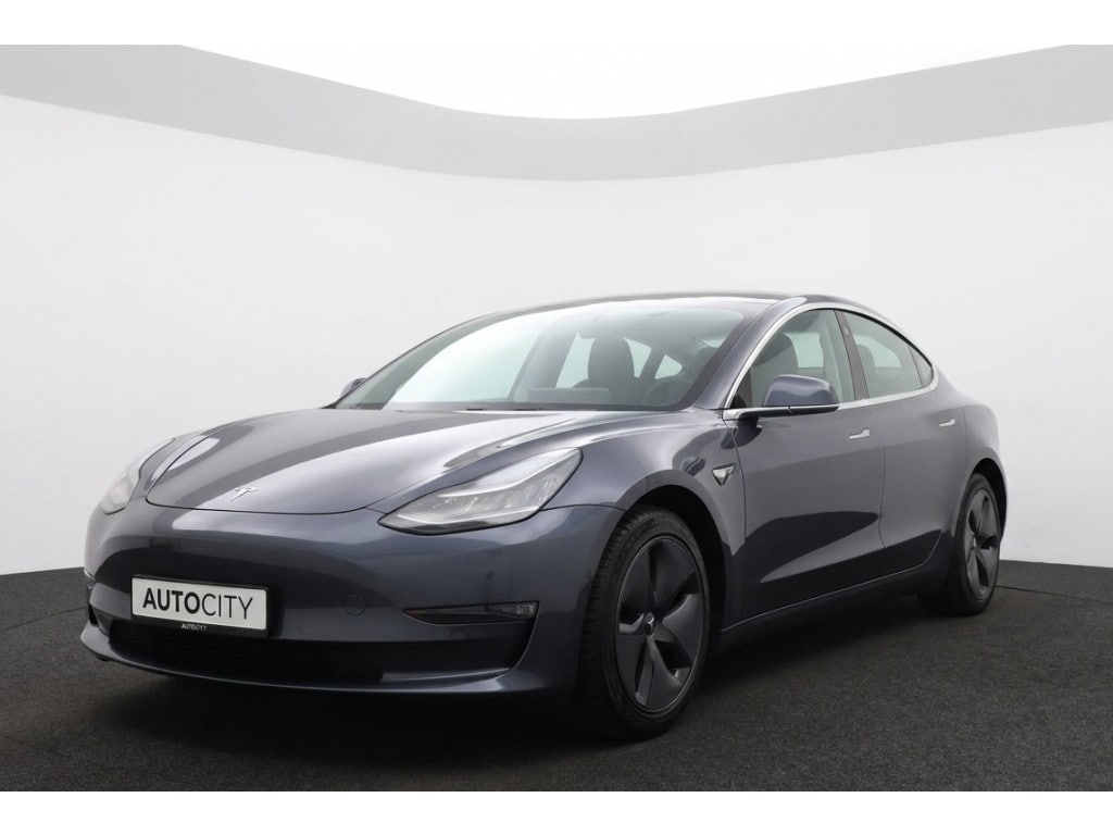 Tesla Model 3 Long Range AWD 86% SOH l 75kWh | Autopilot | Nappa Leder inbouw | Origineel NL auto