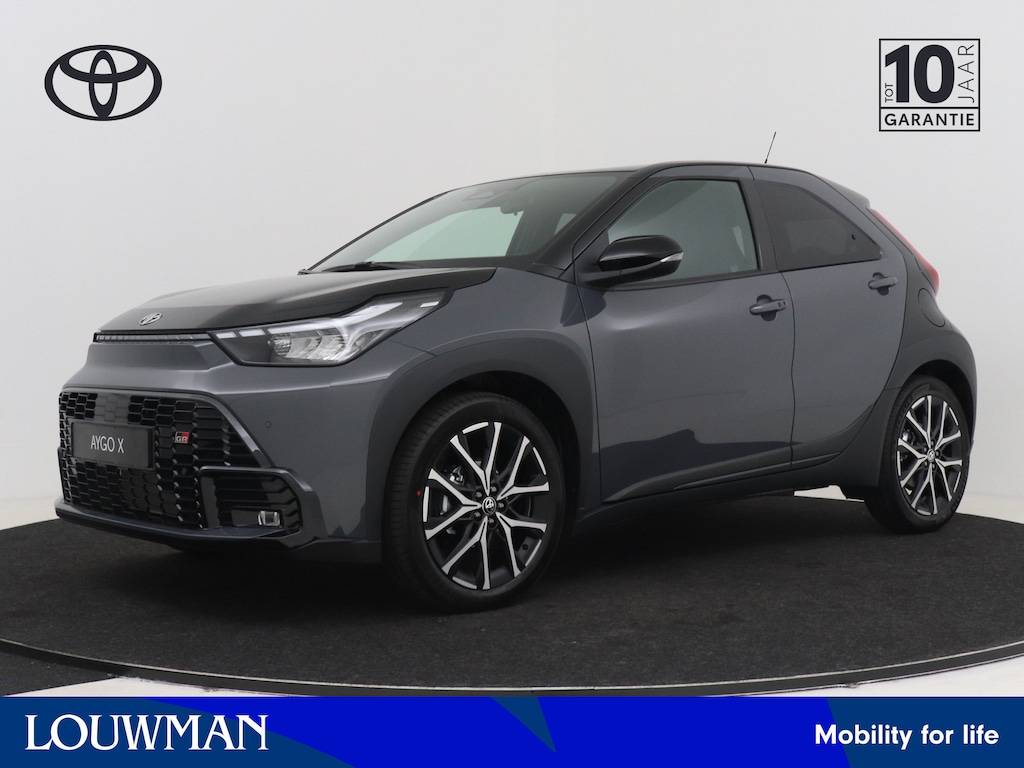 Toyota Aygo X Hybrid 115 GR Sport | JBL | Keyless Entry/start | Stoelverwarming | Draadloze telefoonlader | Sportiever onderstel | leder/alcantara bekleding |