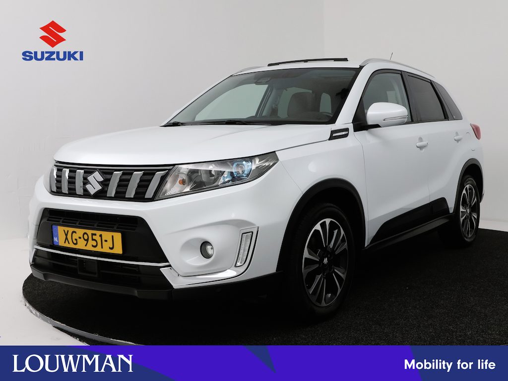 Suzuki Vitara 1.4 Boosterjet Stijl | Afneembare trekhaak | Keyless entry | Schuif/-kanteldak