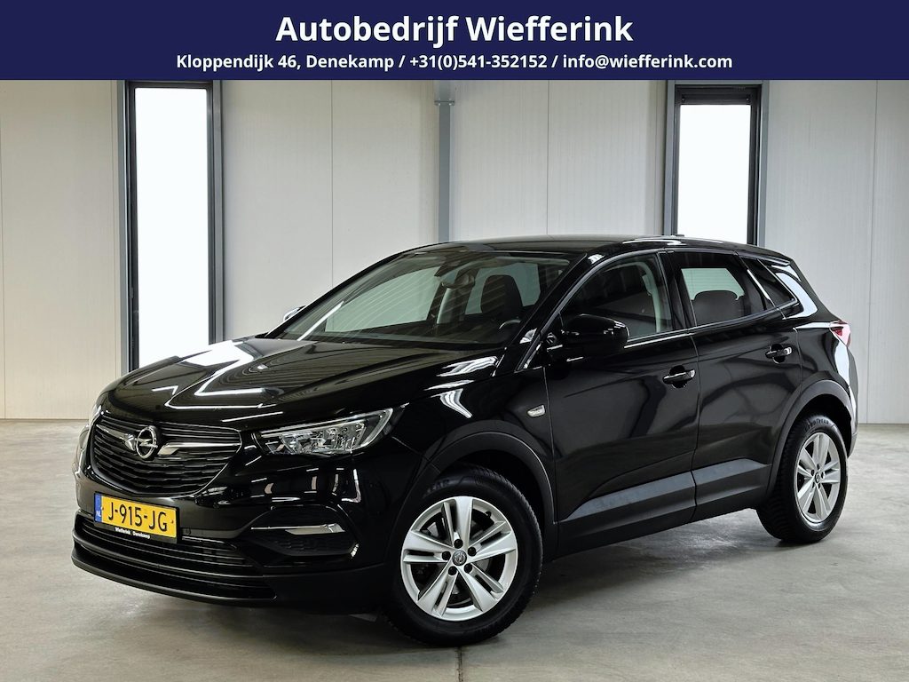 Opel Grandland X 1.2 Turbo Edition 130 pk. Aut. | Navi | Pdc | Trekhaak |