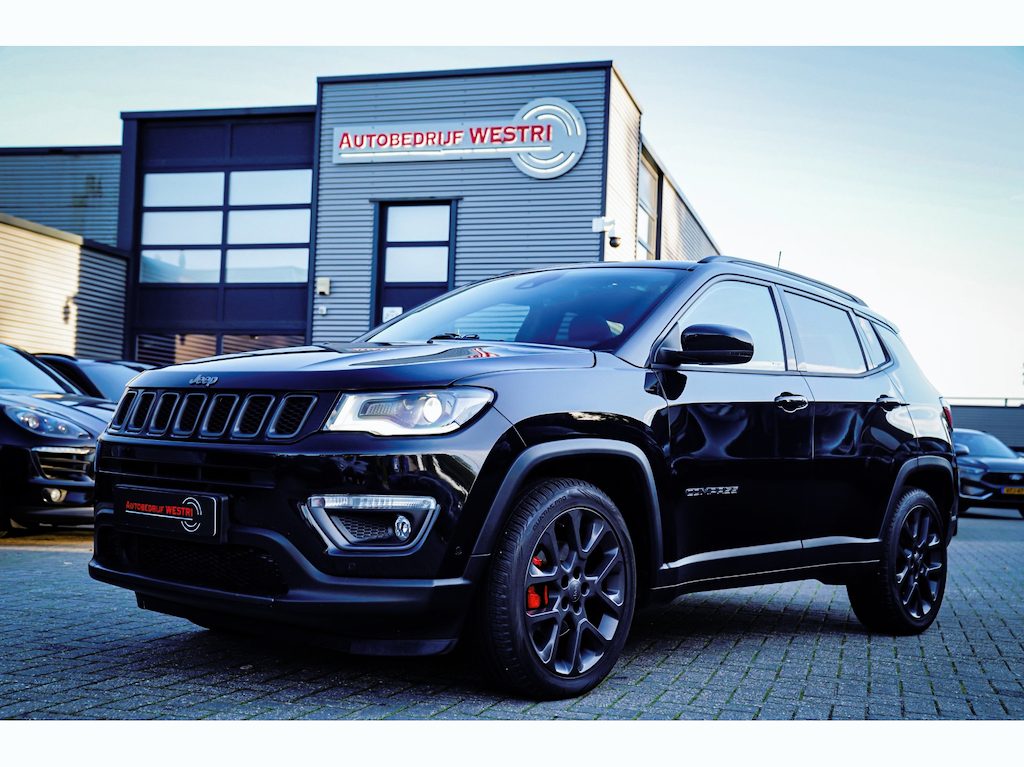 Jeep Compass 1.3T S | Panorama | Luxe Leder | Park Assist | Adaptieve Cruise LED | Achteruitrijcamera | Alpine Sound System |