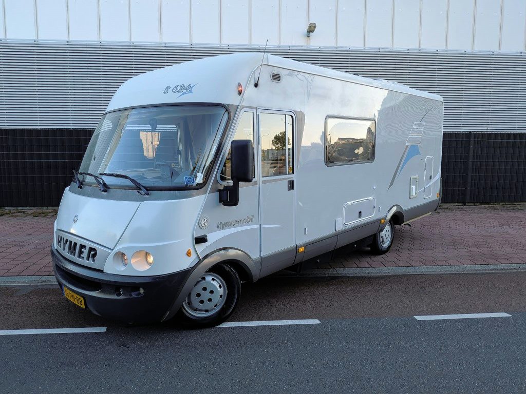 HYMER B 624 Hefbed vast bed Automaat ,Trekhaak