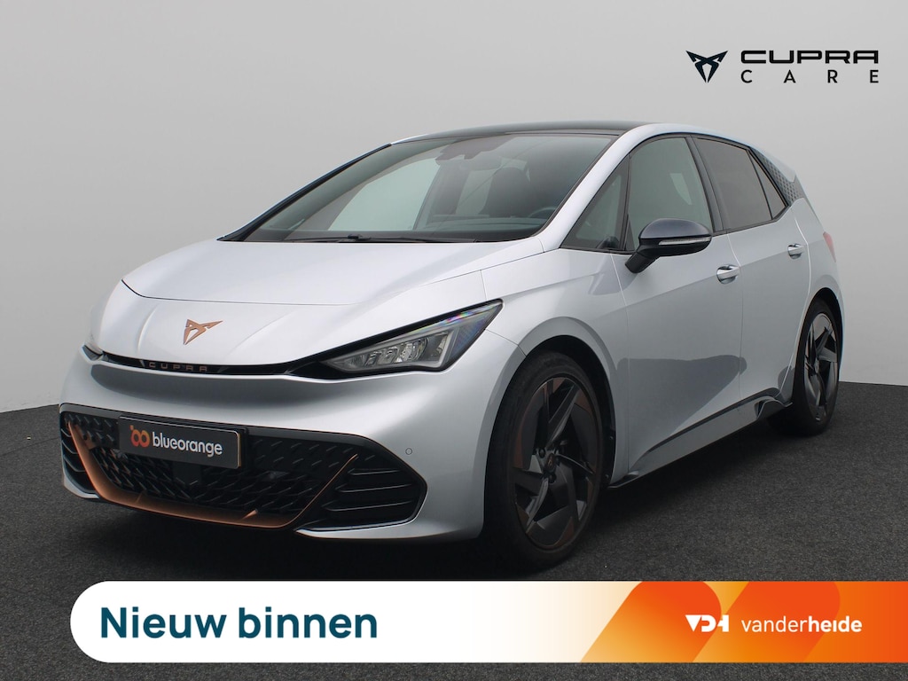 CUPRA Born Copper Edition One 62 kWh 204PK Aut. Panoramadak, 360gr camera, Keyless, Side Assist, Navi, 20" LM Velgen, Stoel-Stuurverwarming, Elektr. Stoelbediening