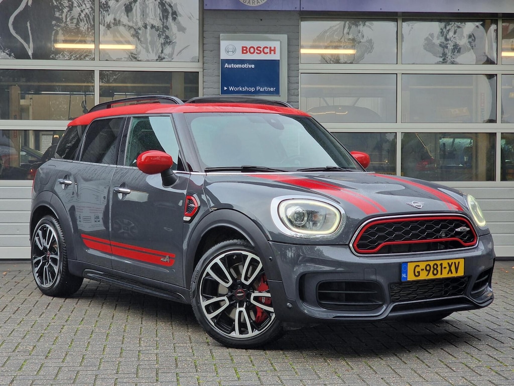 MINI Countryman 2.0 John Cooper Works ALL4 Chili 306PK|NL-auto|Pano|19-inch|Carplay|Camera|JW-Sport-uitlaat|eerste-eigenaar|