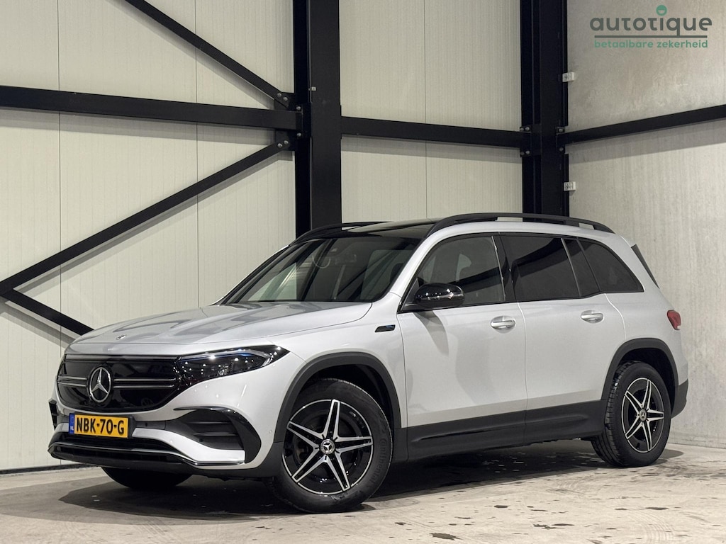 Mercedes-Benz EQB 250 AMG Line 7p. 67 kWh | panorama | sfeerverlichting | carplay |