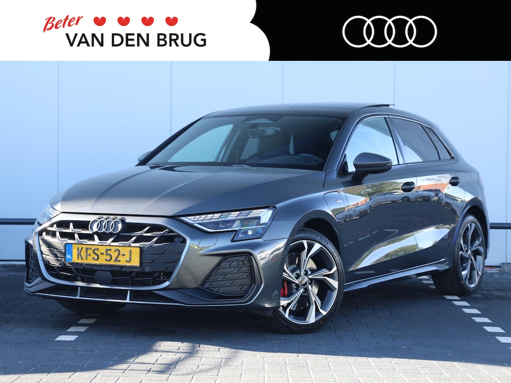 Audi A3 Sportback 45 TFSI e S edition Competition | Sonos | Pano | Achteruitrijcamera | Stoelverwarming | Navi | Sfeerverlichting |