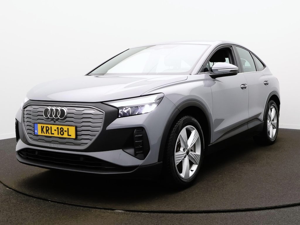 Audi Q4 Sportback e-tron 45 Edition 82 kWh | Camera | Stoelverwarming | Carplay | Adap. Cruise |