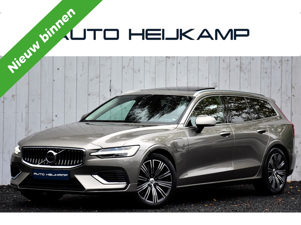 Volvo V60 2.0 T6 Recharge AWD Inscription | Pano-dak | Trekhaak | Camera |