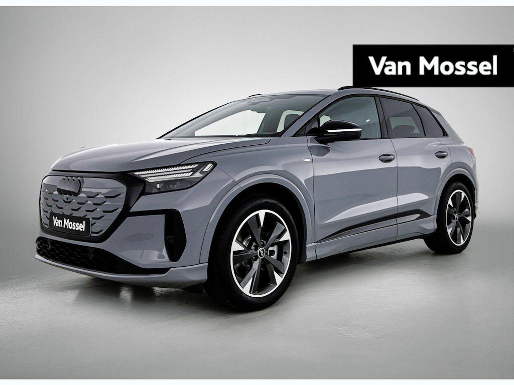 Audi Q4 e-tron S edition performance 82 kWh 286 PK | Navigatie | Glazen Panoramadak | Adaptive Cruise Control | Privacy Glas | Optiek Pakket Zwart | Stoelverwarming | Trekhaak |