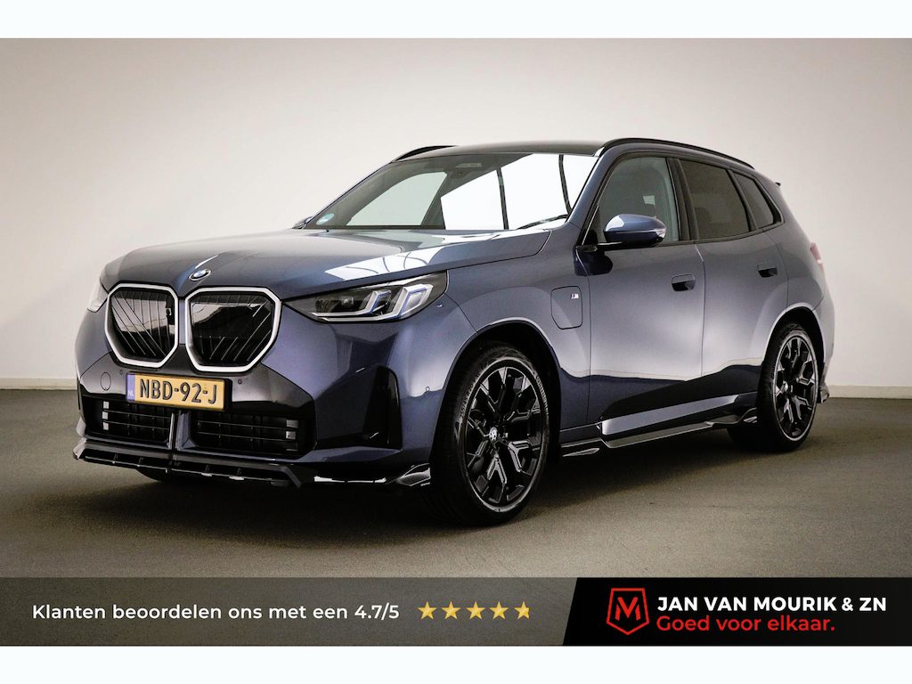 BMW X3 30e xDrive | PANORAMADAK | HEAD UP | STOELVENTILATIE | STUURVERWARMING | 360 CAMERA | TREKHAAK | 20"
