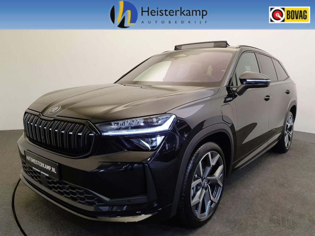 Skoda Kodiaq 1.5 TSI PHEV DSG/AUT 204pk Sportline Business Wegklapbare trekhaak, Panoramadak, Winterpakket