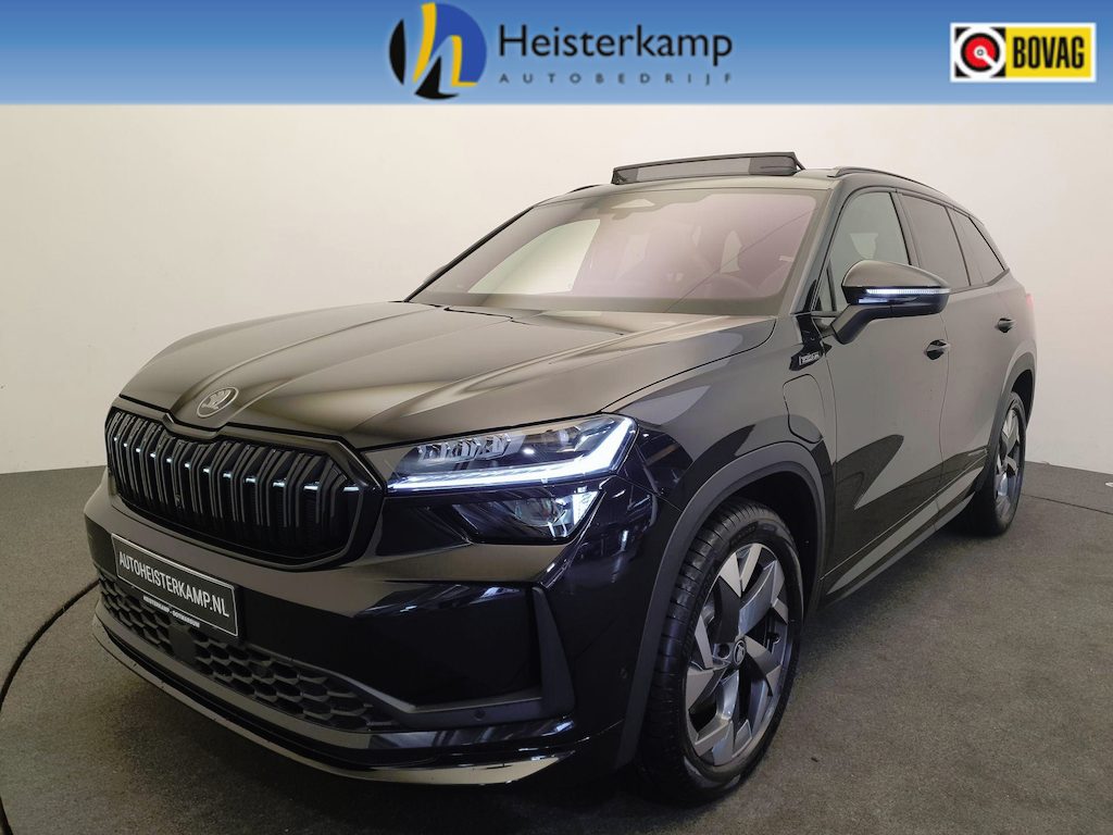 Skoda Kodiaq 1.5 TSI PHEV DSG/AUT 204pk Sportline Business Panoramadak, Wegklapbare Trekhaak, 360 Camera