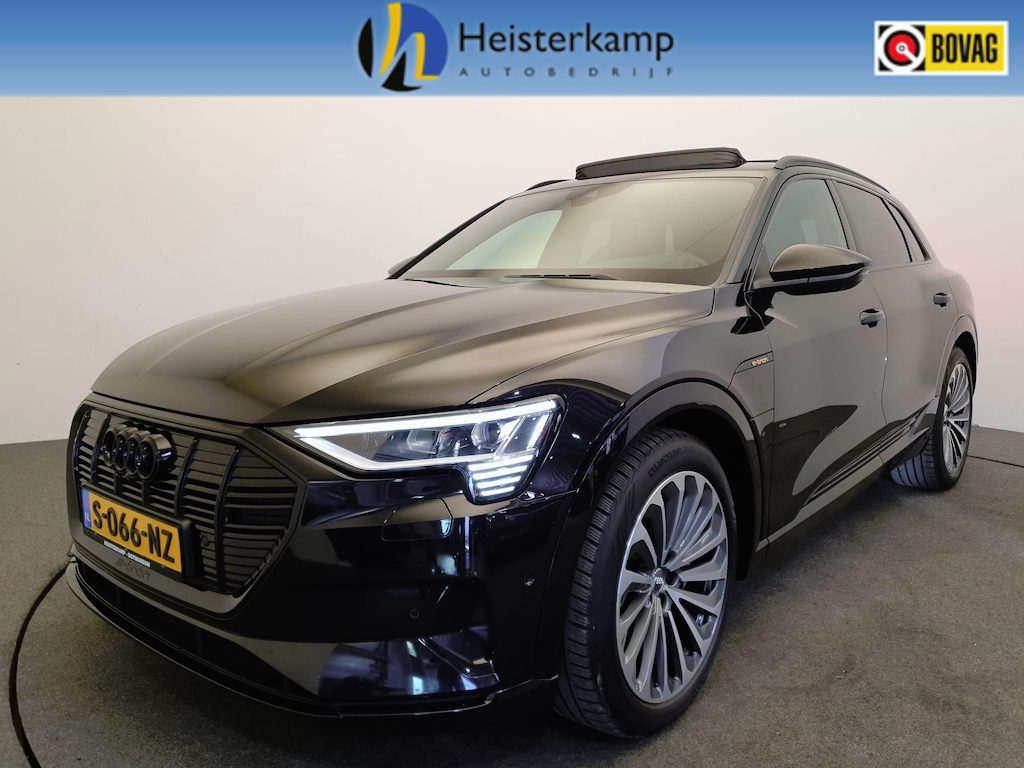 Audi E-tron 55 quattro S-Line 95 kWh Trekhaak, Pano, RS-stoelen, Matrix, 360 camera