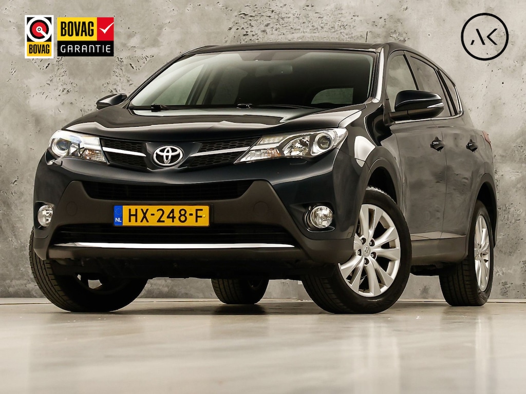 Toyota RAV4 2.0 Executive Business 4WD 152Pk Automaat (NAVIGATIE, CLIMATE, GETINT GLAS, CAMERA, LEDER, ELEK SPORTSTOELEN, STOELVERWARMING, CRUISE, NIEUWSTAAT)