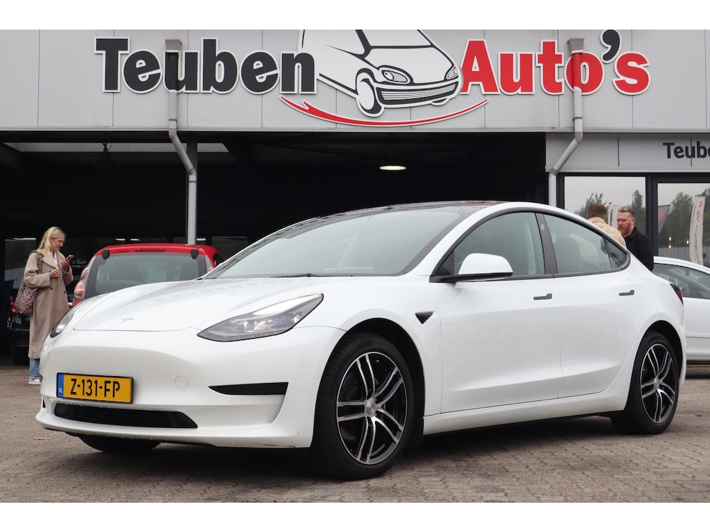 Tesla Model 3 Standard RWD Plus 60 kWh | SOH 90,1% | Warmtepomp | Full Self-Driving computer 3 | Lichtmetalen velgen