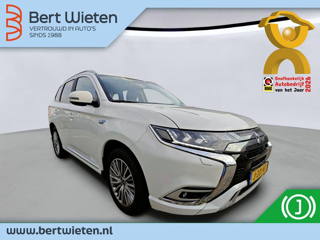 Mitsubishi Outlander 2.4 PHEV Pure+ | Geen import | Trekhaak