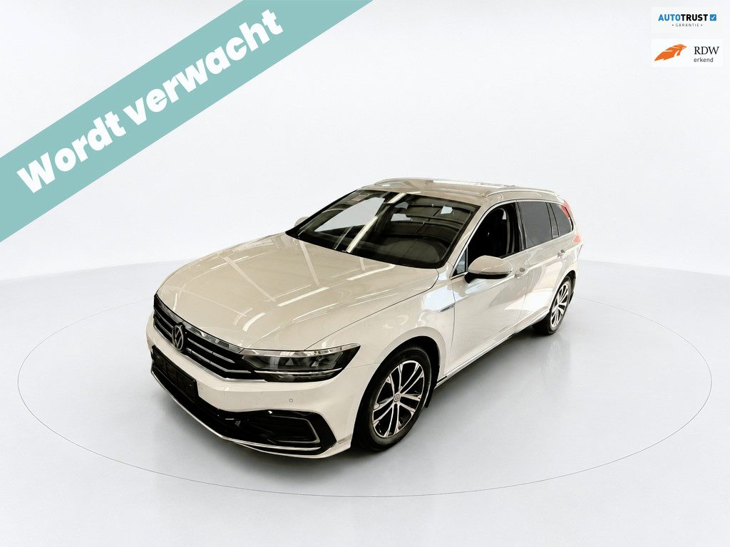 Volkswagen Passat Variant 1.4 TSI PHEV GTE Business|Automaat|LED|Navi|Applecarplay|Camera|Sfeerverlichting|18inch