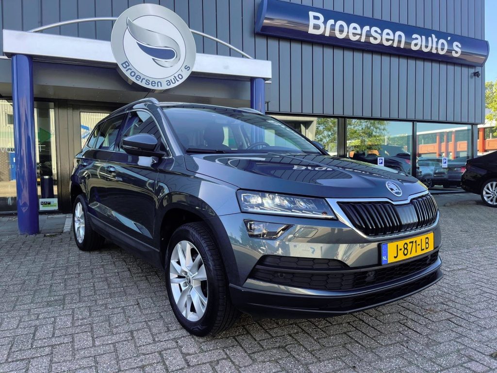 Skoda Karoq 1.5 TSI Style | Automaat | 1e eigenaar | Navigatie | Cruise Control Adaptief | Trekhaak |