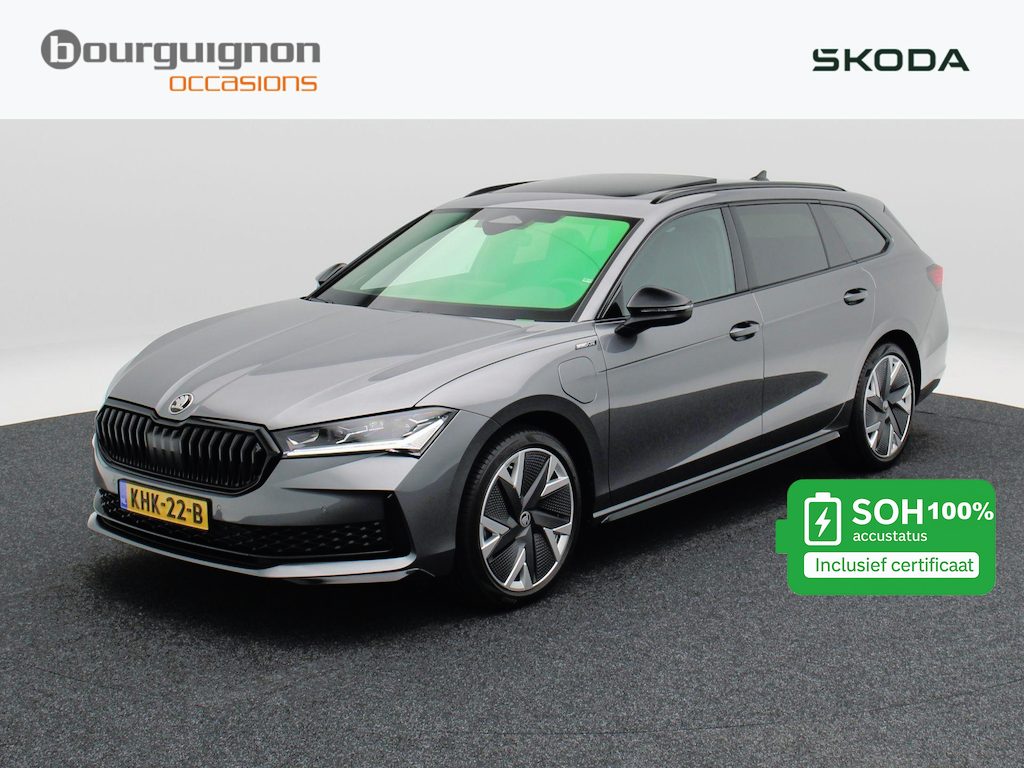 Skoda Superb Combi Sportline Business 1.5 TSi 204 Pk PHEV | Panoramadak | Canton Audio | Trekhaak | Winter Pakket | Full LED