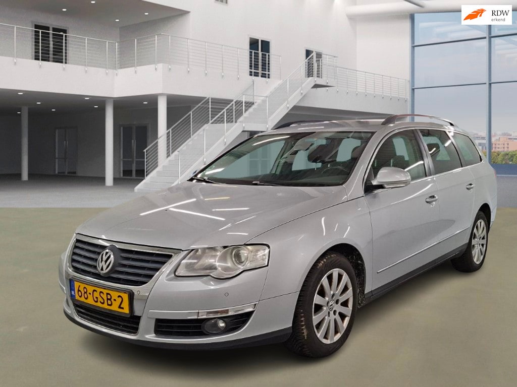 Volkswagen Passat Variant 1.8 TFSI Comfortline CARPLAY NAVI PSENSOR CRUISE TREKHAAK 2 X SLEUTELS