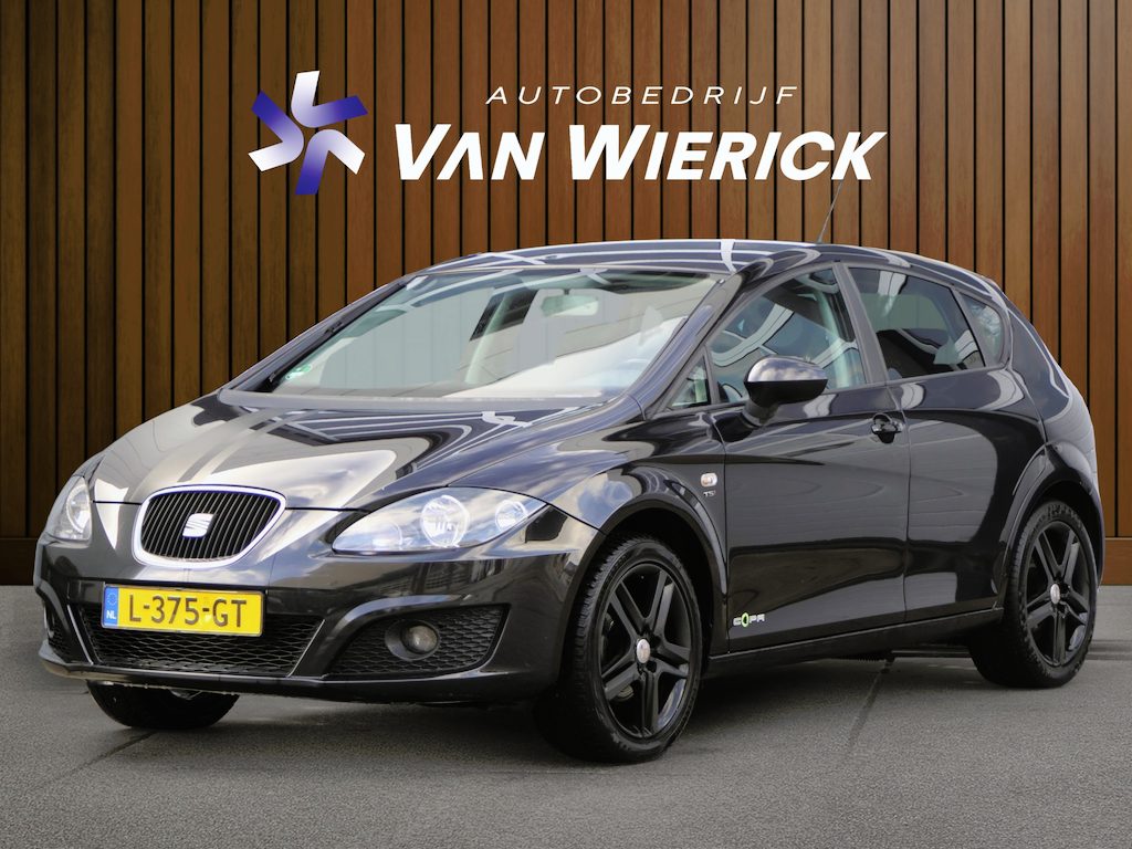 SEAT Leon 1.2 TSI Ecomotive Businessline High 105PK | Cruise | Trekhaak | Parkeersensoren | Bluetooth | Navi | LM Velgen