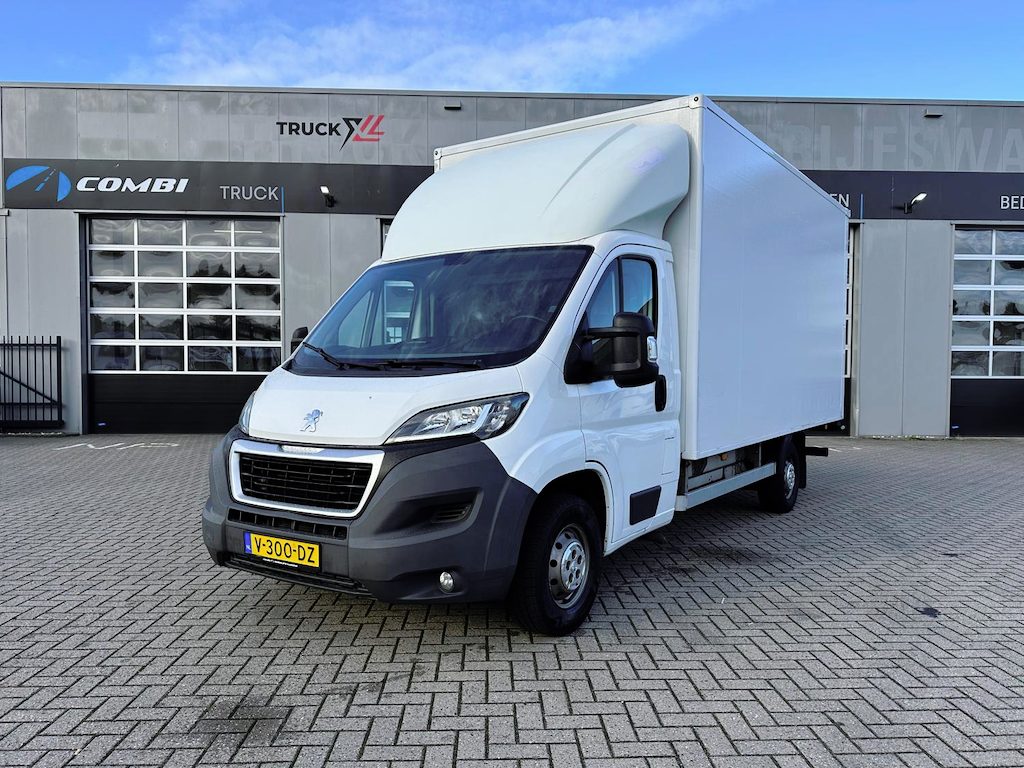 Peugeot Boxer 2.2 HDI Bakwagen met laadklep > Marge/1050kg laadvermogen! Meubelbak + Klep