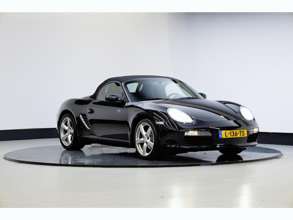Porsche Boxster 2.7 | Xenon | Bose | Leder |