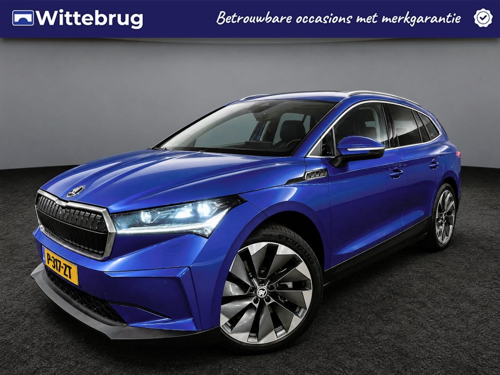Skoda Enyaq iV 80 / Zwenkbare trekhaak / Navigatie / App connect / Camera / Lichtmetaal 21 inch / P4