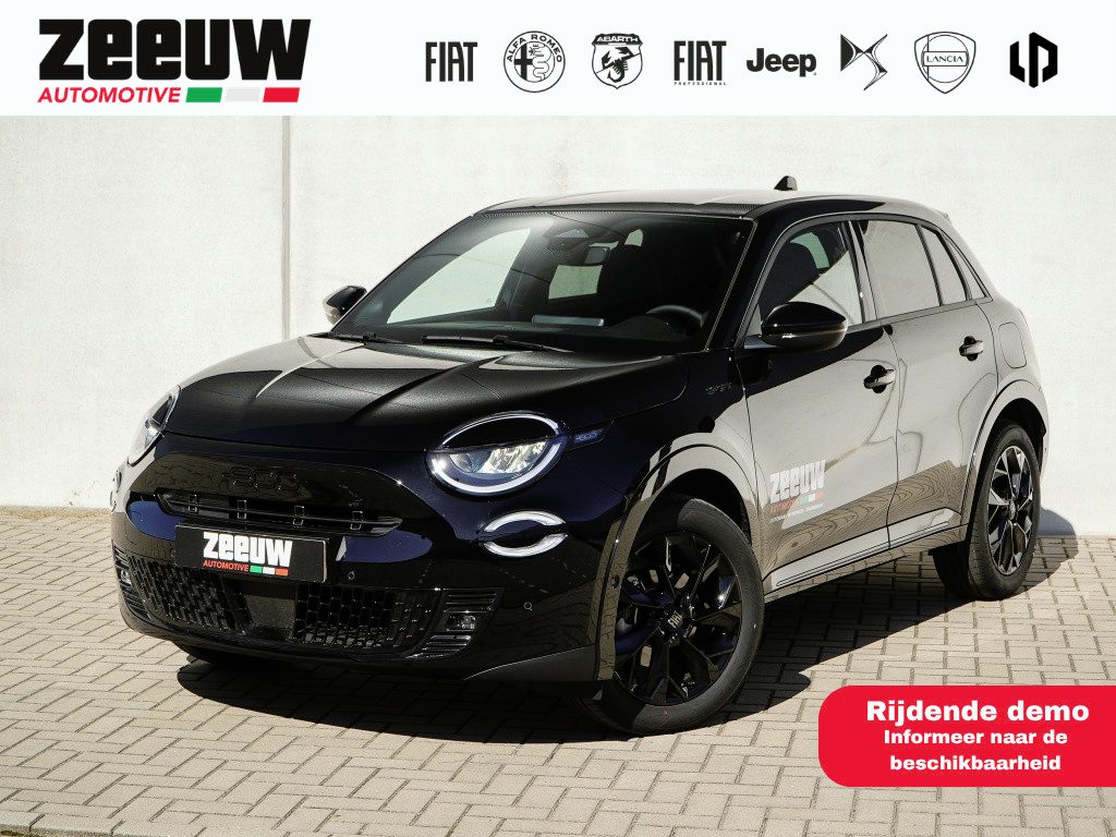 Fiat 600 600e Sport 54 kWh | Navi | Carplay | Camera | Winter | 18"