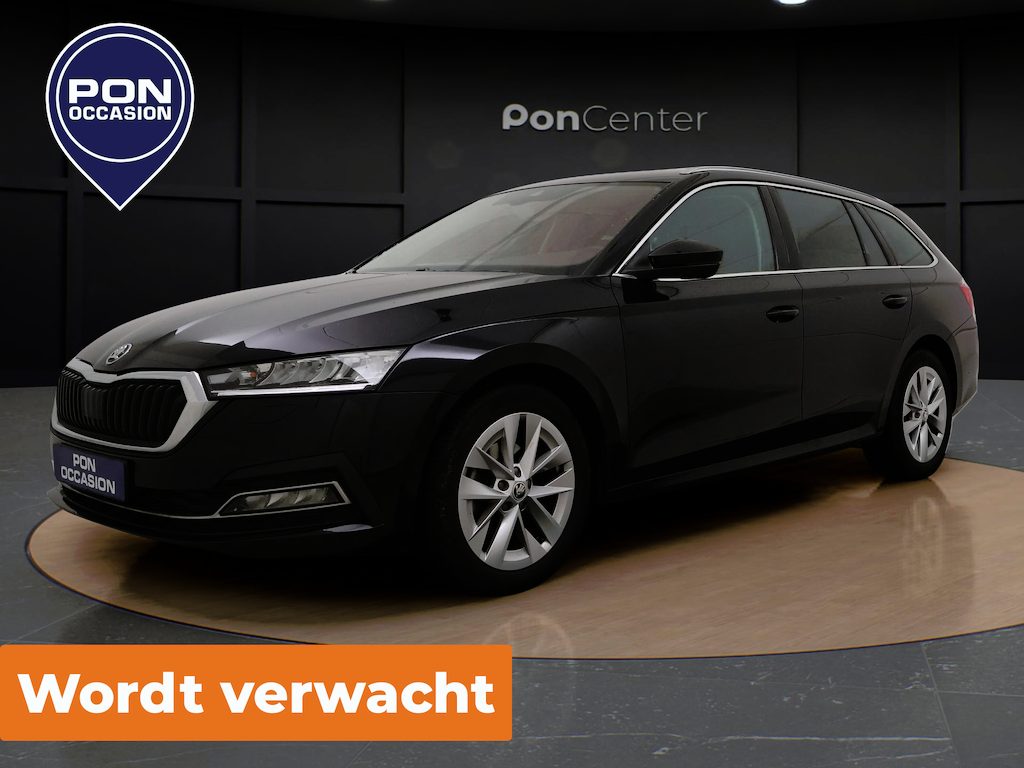Skoda Octavia Combi 1.0 e-TSI Business Edition Plus | Elek. Achterklep | Side Assist | ACC | Stoelverwarming | Carplay | Getint Glas | 17'' |