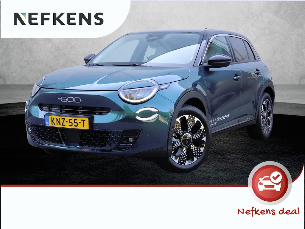 Fiat 600 600e La Prima 54 kWh 156pk | DEMO | Navigatie | Leder | Automatische achterklep