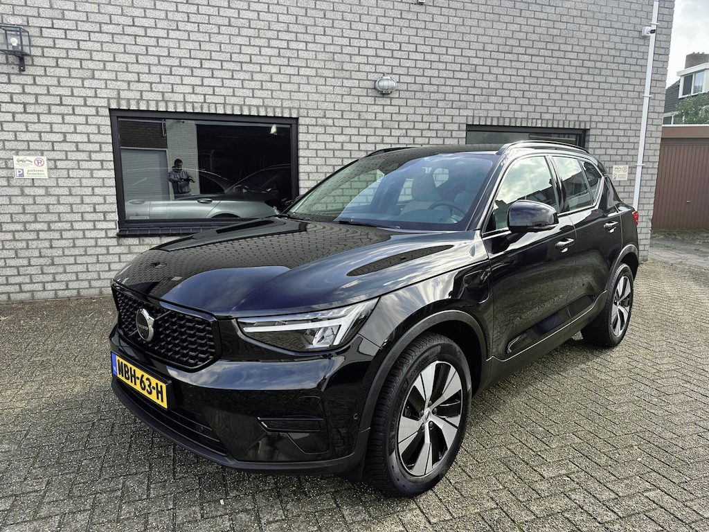 Volvo XC40 1.5 T5 Recharge Inscription *NAVI*LEDER*ELEK VERWARM STOELEN*360 CAMERA*
