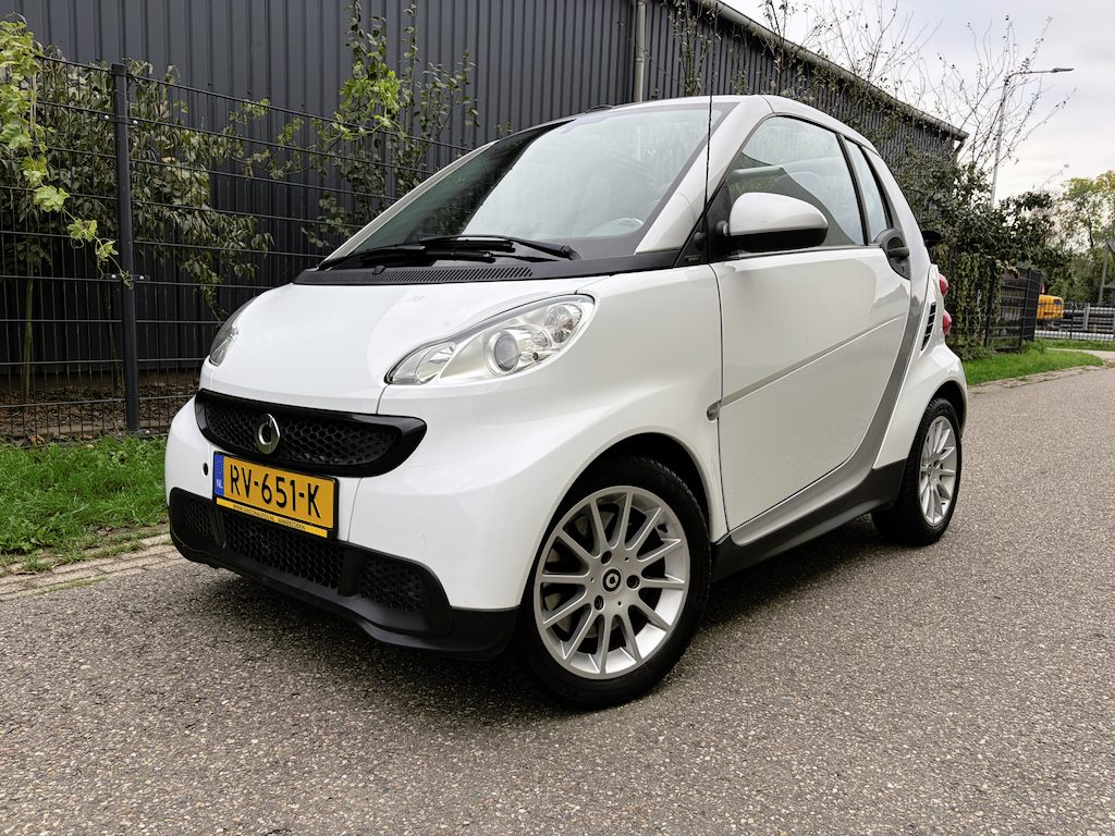 smart Fortwo cabrio 1.0 mhd Passion / AUTOMAAT / NAVI / CRUISE / AIRCO / APK 10-2027!