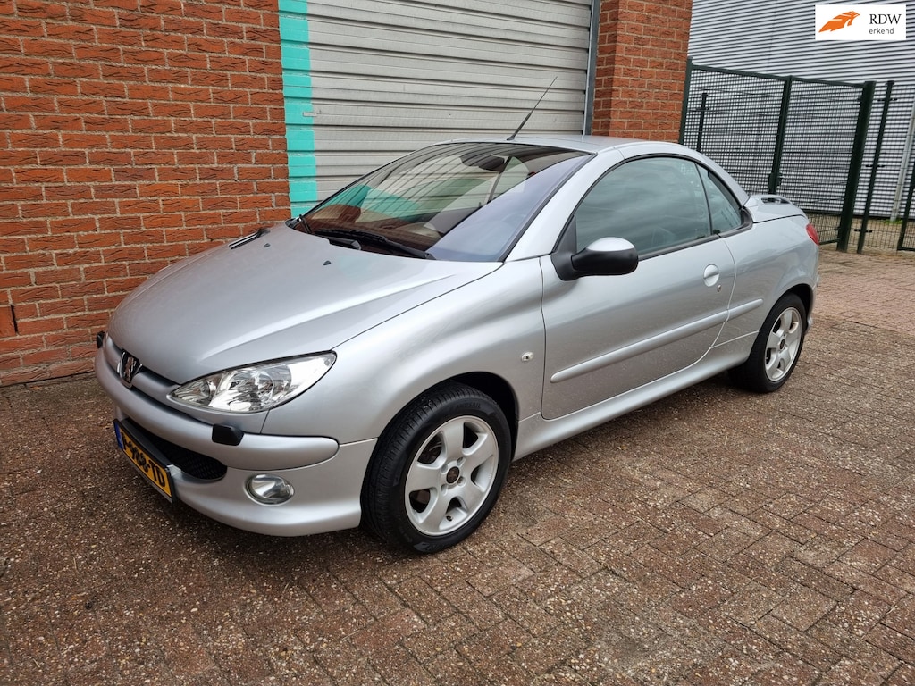 Peugeot 206 CC 2.0-16V Cabrio Clima! Leder! Bj:2005