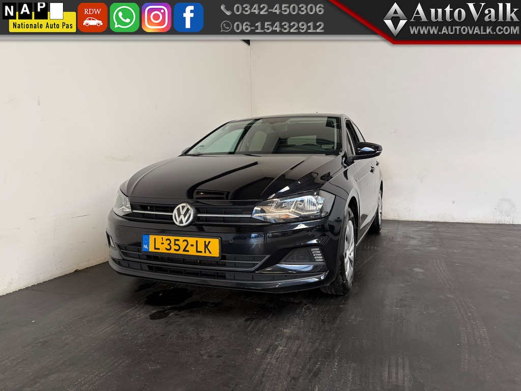 Volkswagen Polo 1.0 Comfortline Business. APK 09-2027!