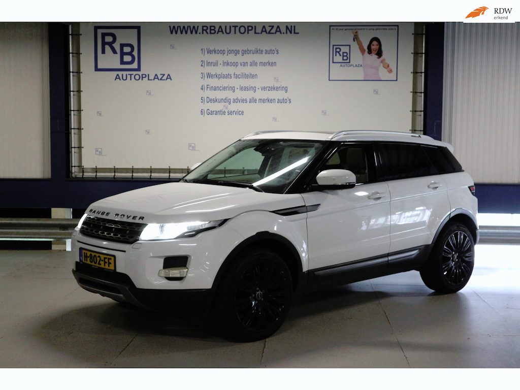 Land Rover Range Rover Evoque 2.2 TD4 4WD Prestige / Pano / NAVI / XENON / VOL ! ! !